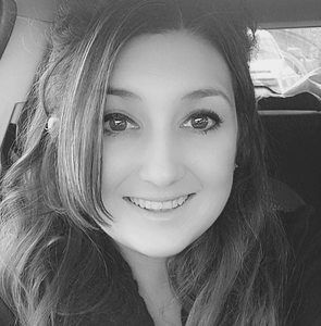 Meet your Posher, Cortney